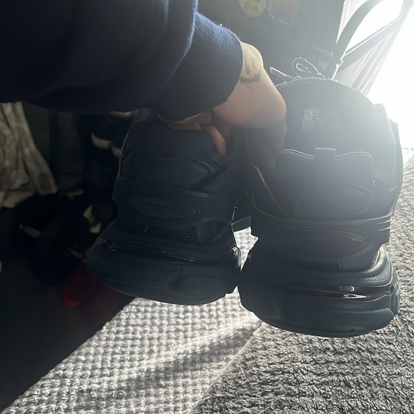 Blue Pearl Balenciaga tracks new - Picture 5 of 5